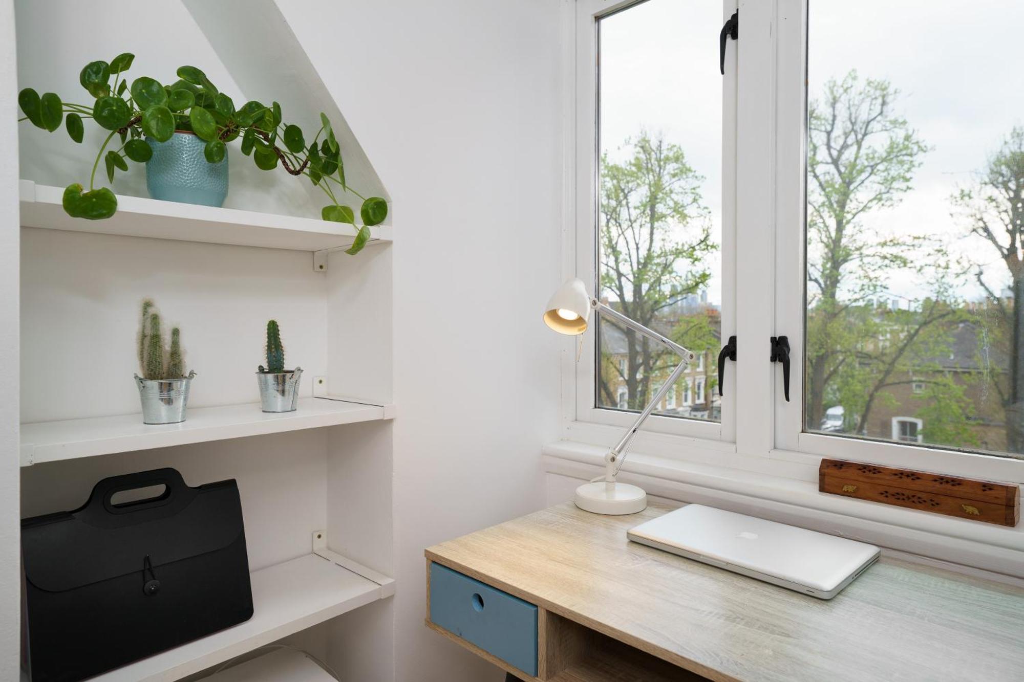 Lovely Apartment In Victoria Park Village Λονδίνο Εξωτερικό φωτογραφία